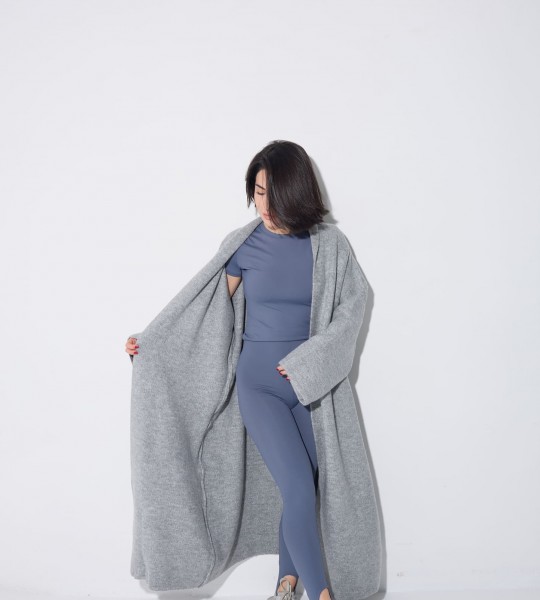 Футболка Aero Fit Сіра | Showroom By Nona — зображення 5